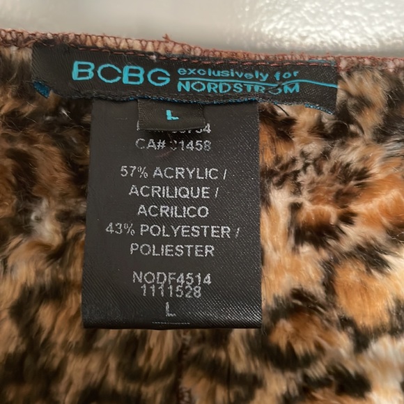 ❤️ BCBG for Nordstrom faux suede and faux leopard fur lined jacket - Picture 2 of 10